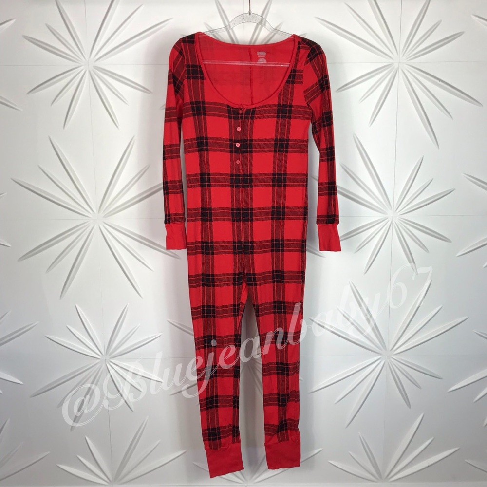 PINK Victoria's Secret Onesie Chillest Wrapper 🎁 - Picture 5 of 9